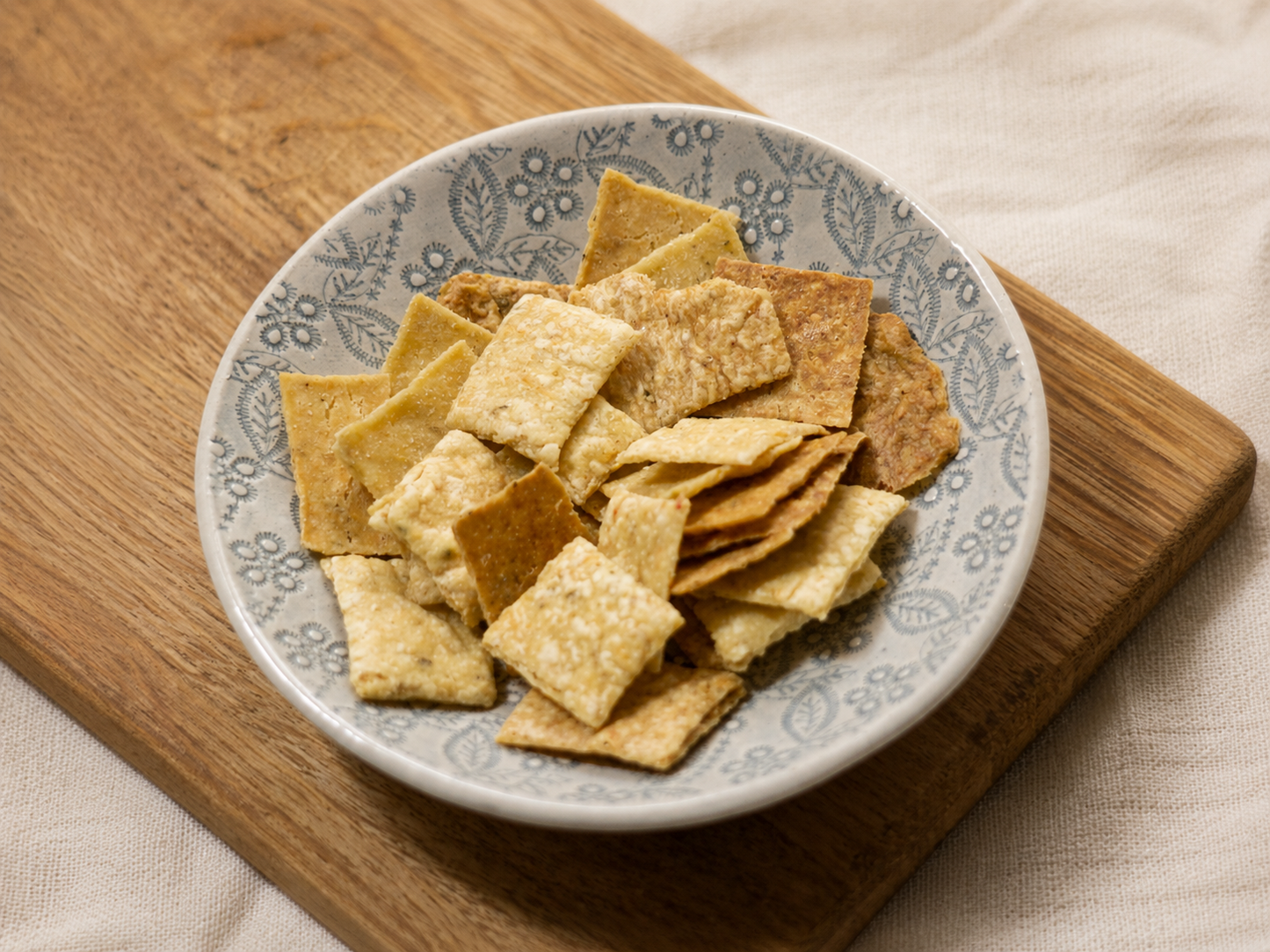 Sourdough Discard Crackers · Cheese & Salt